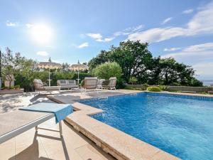 Holiday Home Villa Prestige Deluxe by Interhome