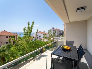 Apartment Dita-4 by Interhome