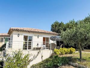 Apartment Parc de la Vigie by Interhome