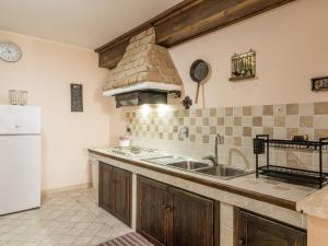 Apartment Dimora Lucretili by Interhome