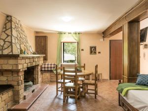 Apartment Dimora Lucretili by Interhome