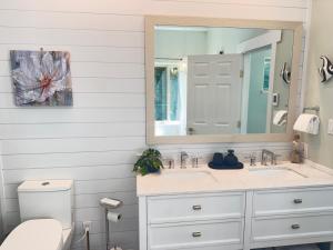 luxury ocean dock pool villa