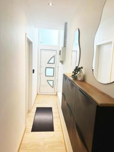 Maisons de vacances Maison Charmante - Pro & Famille - Tout Confort - 5 Chambres : photos des chambres