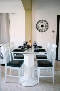 Villarose HotTub sunset view