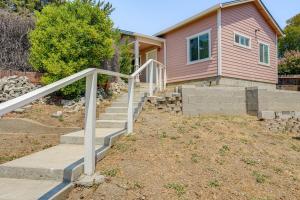 Quaint Concord Home w Covered Porch: Near Hiking