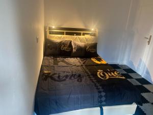 Appartements Chambre Privee ORY a cote de l-Aeroport de Paris Orly dans un appartement : photos des chambres