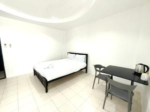 Patong Canal Villa R108