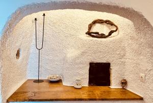 Tiara hideaway house