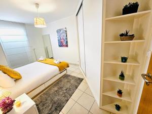 City Escape - Cozy 1BR Flat with terrace&parking