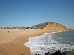 1 Bed in Uploders DC085