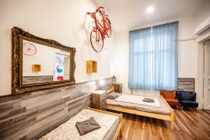 Very Central apartment- 2 Bedrooms and 2 Bathrooms