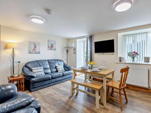 2 bed property in Bala North Wales 87274