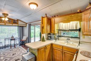 Hike, Swim, Ski and More Pet-Friendly Newland Home!