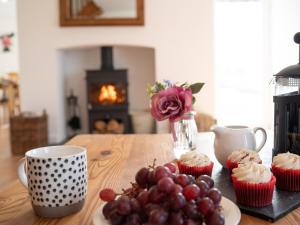 4 Bed in Llandysul 66640