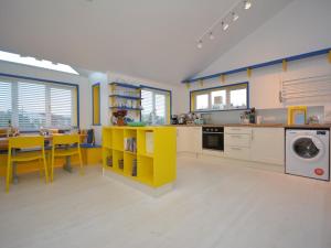 2 bed in Llansteffan 74268