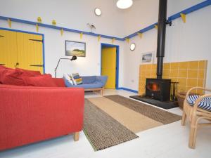 2 bed in Llansteffan 74268