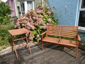 4 Bed in Tenby FB003