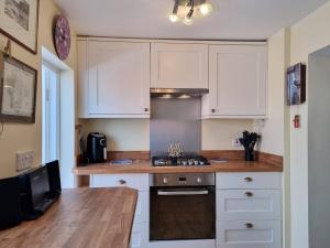 3 bed property in Brixham BX017
