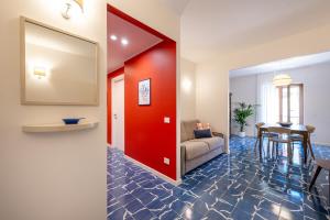 Elegant & Modern 4Bedroom Home in Central Sorrento