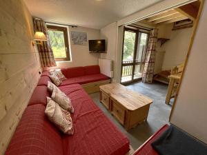 Appartement montagnard pour 7 pers avec mezzanine, proche des pistes aux Menuires - FR-1-452-30