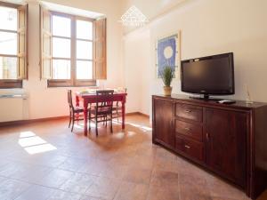 Eulalia 25 - Morada img10