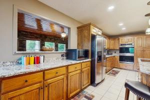 Cant Bear to Leave Mountain House