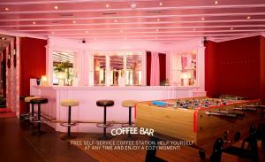 The Grand Arosa - Pop-Up Hotel Self Check-in