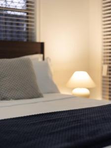 Cozy Hub near Food Fusion Family Business Ideal