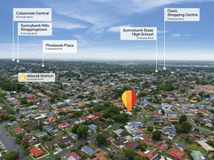 Spacious 4BR Family Home Prime Sunnybank Location