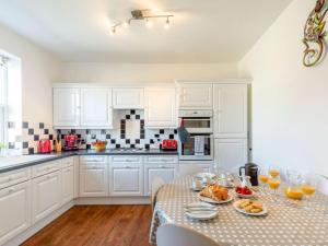 3 Bed in Harrogate HH056