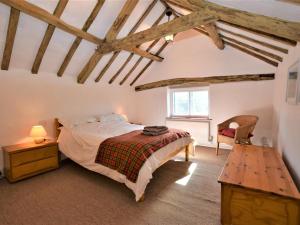 2 Bed in Roughton BUCN8