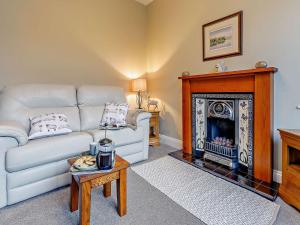 2 Bed in Chinley 86413