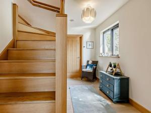 4 bed in Glastonbury SHALO