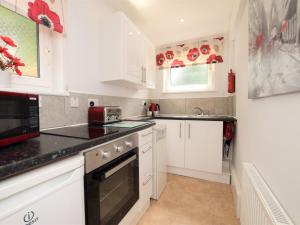 1 Bed in Lyme Regis 62615