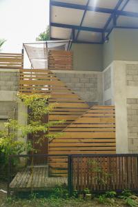 VED Beach Terrace Apt 6 - Steps to the Beach