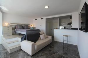 The Blue Corner Penthouse