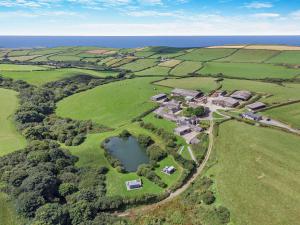 4 Bed in Boscastle 47035