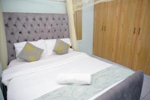 SpringStone executive apartment A18