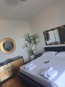 Alisea - Camere in villa con Piscina e parcheggio gratuito