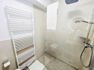 City studio with outdoor vibes- MONT24