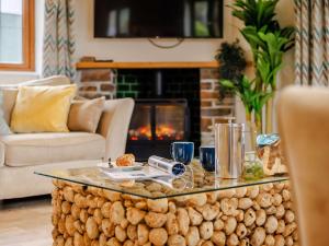 3 Bed in Westward Ho 89865