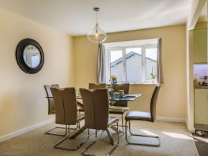 3 Bed in Hartland 51790