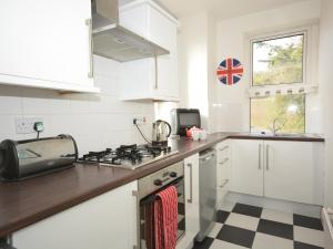 2 Bed in Appledore 3GABL