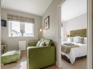 1 bed property in Holmfirth 82194