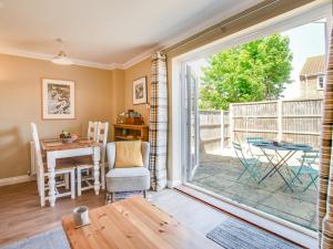 2 Bed in Sheringham 83766 - 3hvězdičkové hotely ve městě Sheringham