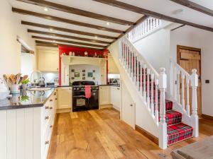 2 bed in Loch Ness CA315