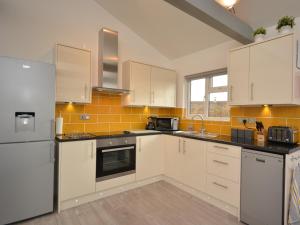 3 Bed in Moorlinch 56284
