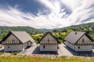 Zielone Wzgórze- domki całoroczne Zawoja