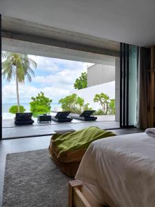 Luxury Beachfront BRAHMA Villa 4 Br at Ta-Ke Residence B