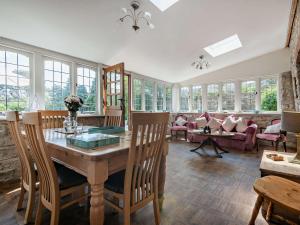 4 Bed in Isle of Purbeck IC101